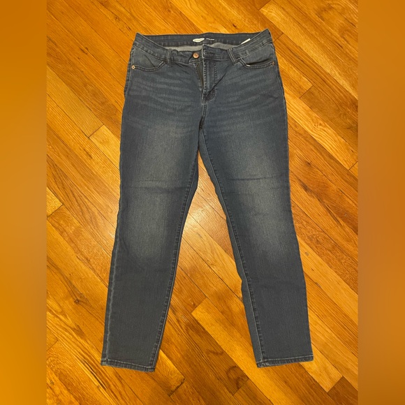 Old Navy Super Skinny Jeans Size 10 Short - Picture 2 of 3